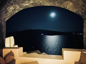 Unclassified image, 4 of 61, button - Incredible caldera views! Full sunset, private, spacious, housekeeping - Oia! (Santorini)