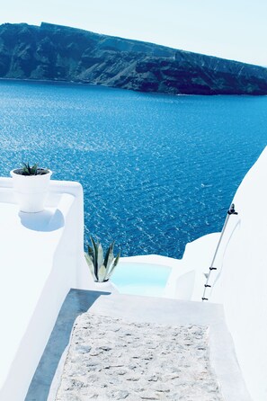 Unclassified image, 2 of 61, button - Incredible caldera views! Full sunset, private, spacious, housekeeping - Oia! (Santorini)