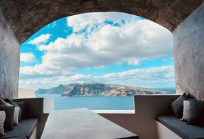 Unclassified image, 5 of 61, button - Incredible caldera views! Full sunset, private, spacious, housekeeping - Oia! (Santorini)