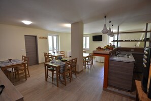 Dining - AI MULINI HOLIDAY HOUSE (Ardenno)