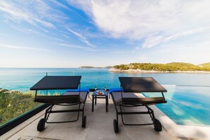 Alberca al aire libre 