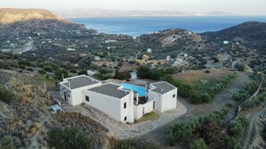 Exterior - ISLAND VILLA sleeps 10 people (Αγ. Γαλήνη)