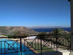 Property grounds - ISLAND VILLA sleeps 10 people (Αγ. Γαλήνη)
