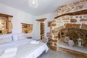 5 Schlafzimmer, Bügeleisen/Bügelbrett, Reisekinderbett, Internetzugang
