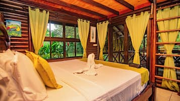 2 bedrooms, in-room safe, free WiFi, bed sheets
