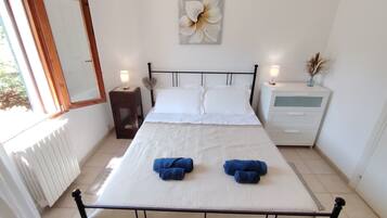 3 Schlafzimmer, Bügeleisen/Bügelbrett, Reisekinderbett, kostenloses WLAN