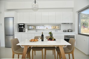Dining - Sea View Villas - Villa Kallia (Agia Pelagia)