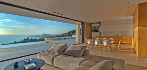 TV, books, music library, video library