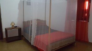 1 makuuhuone, työpöytä, ilmainen Wi-Fi, vuodevaatteet