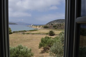 Interior - Amorgos The Olive Garden "by the sea” (Katapola, Amorgos)