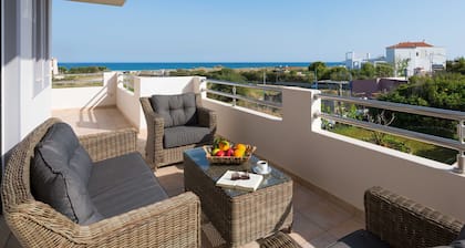 Sea Spirit -huoneisto ~ 50 metrin päässä rannasta ~ mahtuu 6 henkilöä