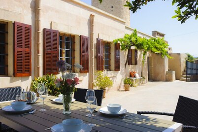 old mill, restored and modernised, pool, quiet location