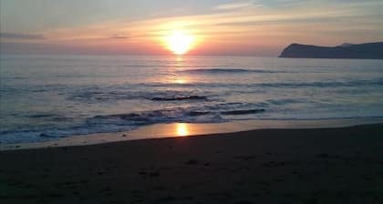 Spectacular Views, Miles of Beaches, and Boat Trips, 4 Star Luxury Home