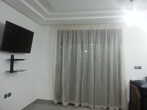 Interior - Flat three rooms furnished and equipped with air conditioning and wifi satelite (Agadir)