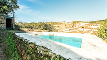 Piscina all'aperto