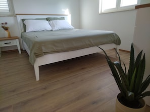 2 chambres, Wi-Fi gratuit, draps fournis
