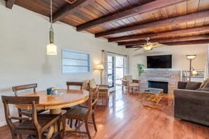 Smart TV, fireplace, books