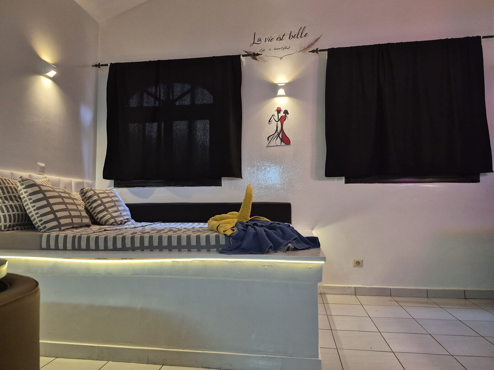 1 bedroom, free WiFi, bed sheets