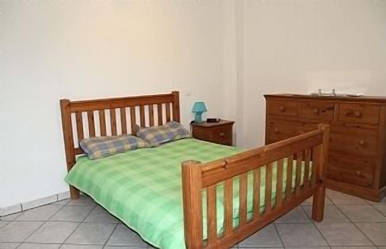 Spacious downstairs bedroom with double bed
