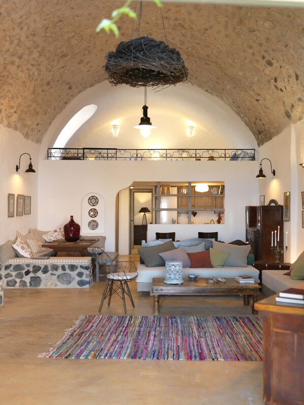 Interior - Afoura Houses by K&K - Lino (Exo Gonia)