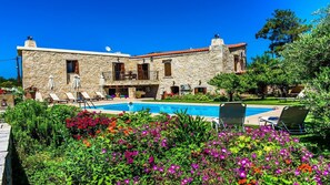Pool - Spacious stonebuilt villa in a tranquil setting! (Margarites)