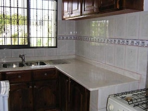 Fridge, oven