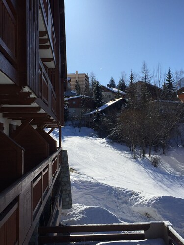 Les Deux Alpes / skis with feet 4/6 pers. 37m2