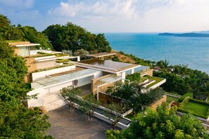 Exterior - Luxury villa with private gym, home cinema, office space, games room, garden (Koh Samui)
