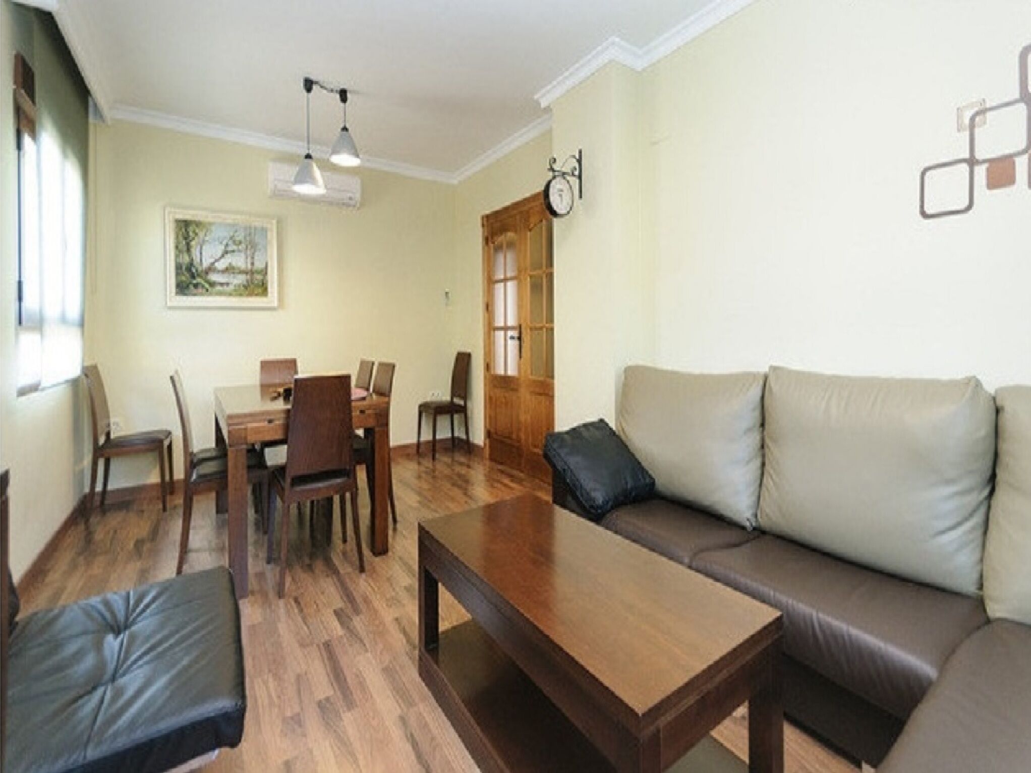 Smart TV, foosball, table tennis