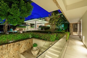 Exterior - Luxury 5 Bedroom with outdoor terraces, day beds, incredible sea views (Koh Samui)