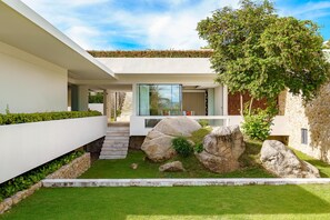 Exterior - Expansive luxury 6 bedroom villa near Choeng mon beach (Koh Samui)