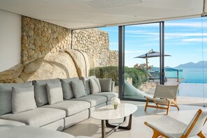 Smart TV - Minimalist villa with fantastic sea views (Koh Samui)