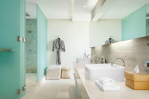 Shower, hair dryer, bidet, towels - 4 Bedroom luxury villa with panoramic views of the island  (Koh Samui)