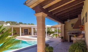 Pool - Sa Mina. Spectacular finca with private pool Selva. (Selva)