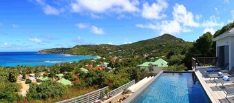 Villa Nita - Perfectly located 3 bedroom house walkable to the beach