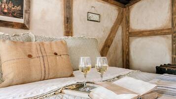 2 Schlafzimmer, Bügeleisen/Bügelbrett, kostenloses WLAN, Bettwäsche