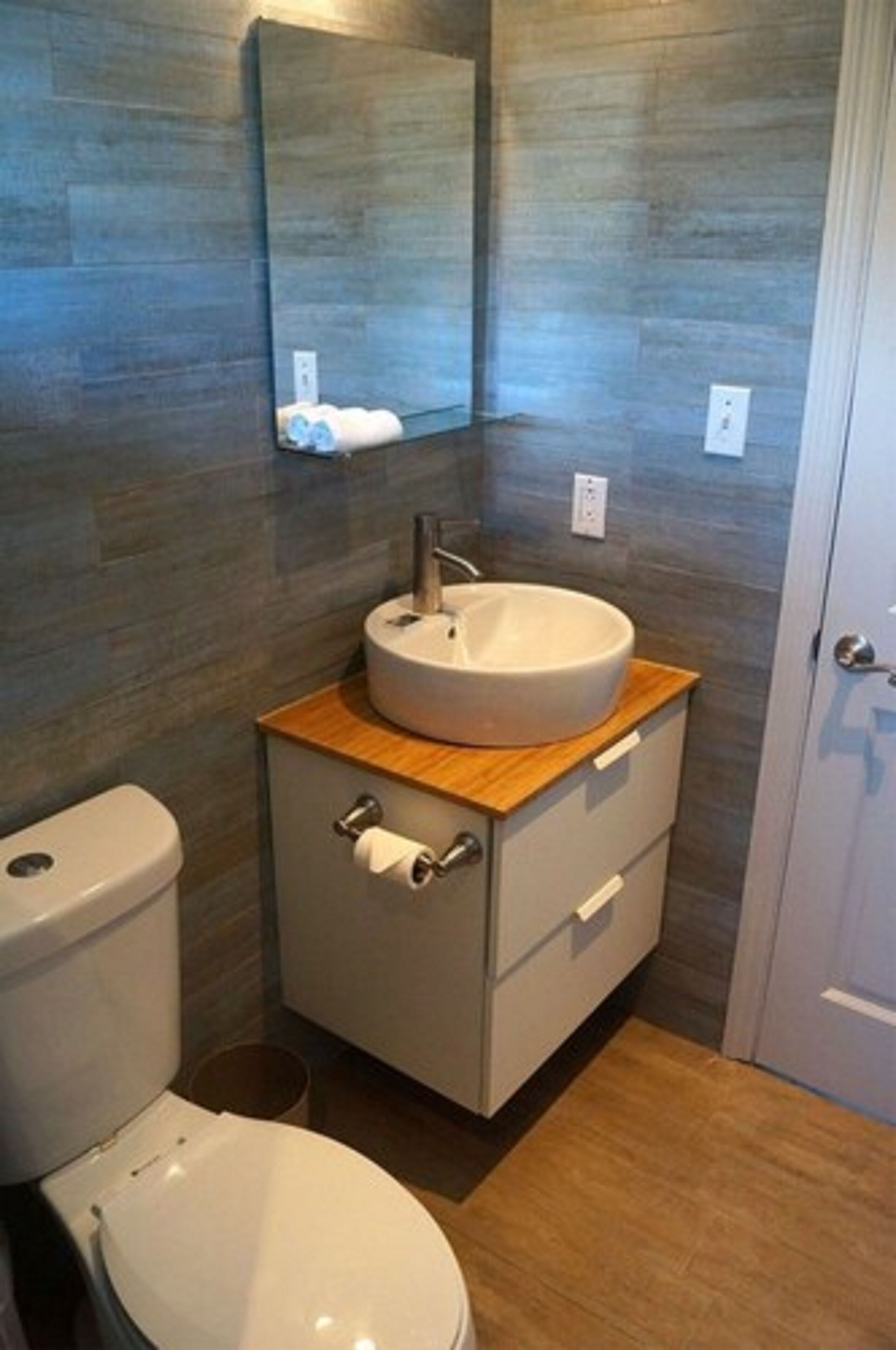 family cottage | bathroom | shower, towels