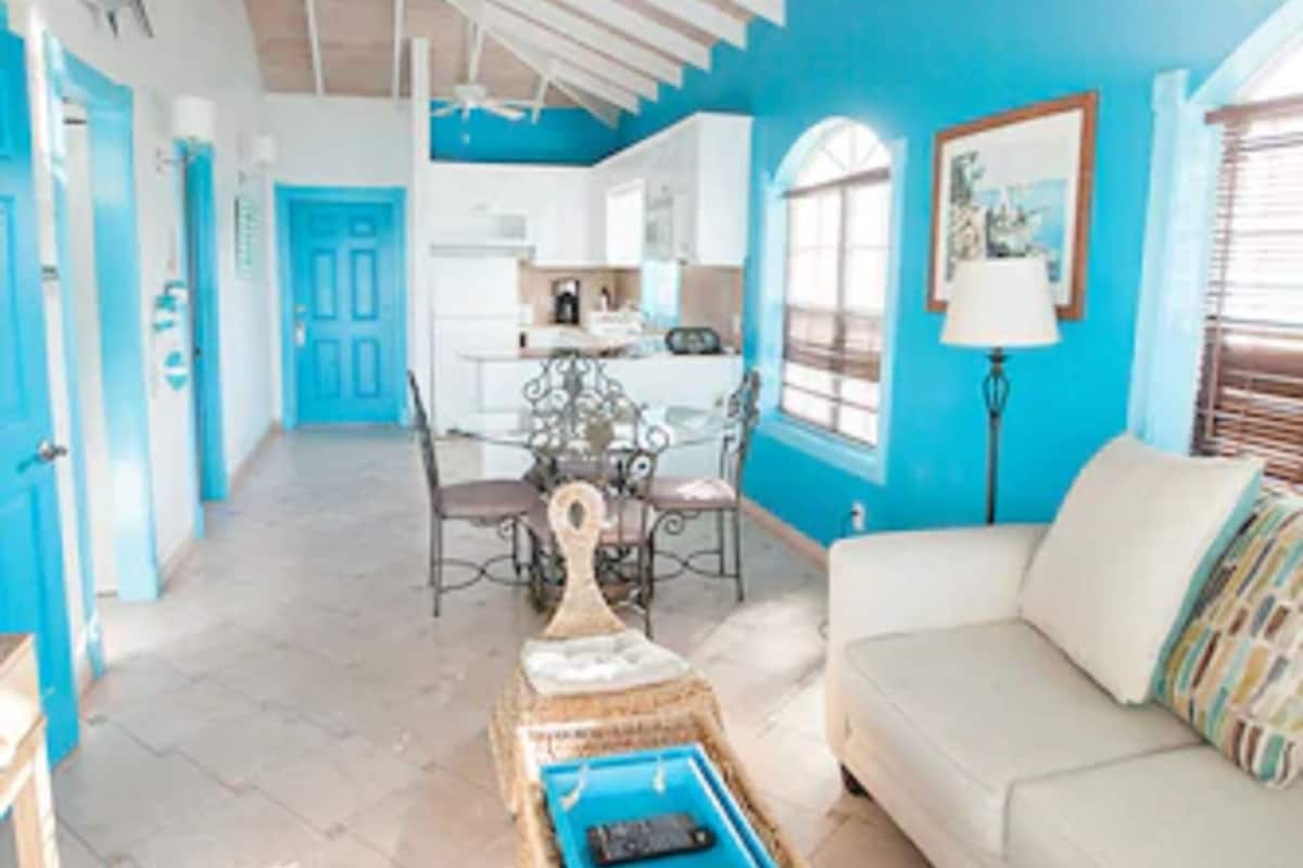 family cottage | living area | flat-screen tv