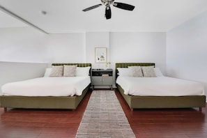2 chambres, fer et planche à repasser, Wi-Fi, draps fournis