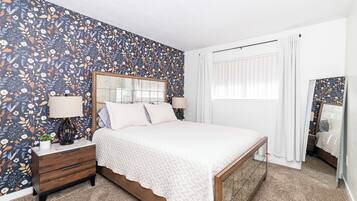 5 bedrooms, desk, iron/ironing board, free WiFi