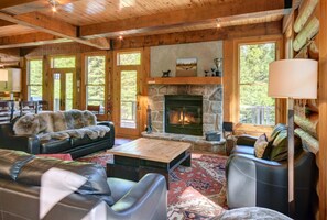 TV connectée, cheminée