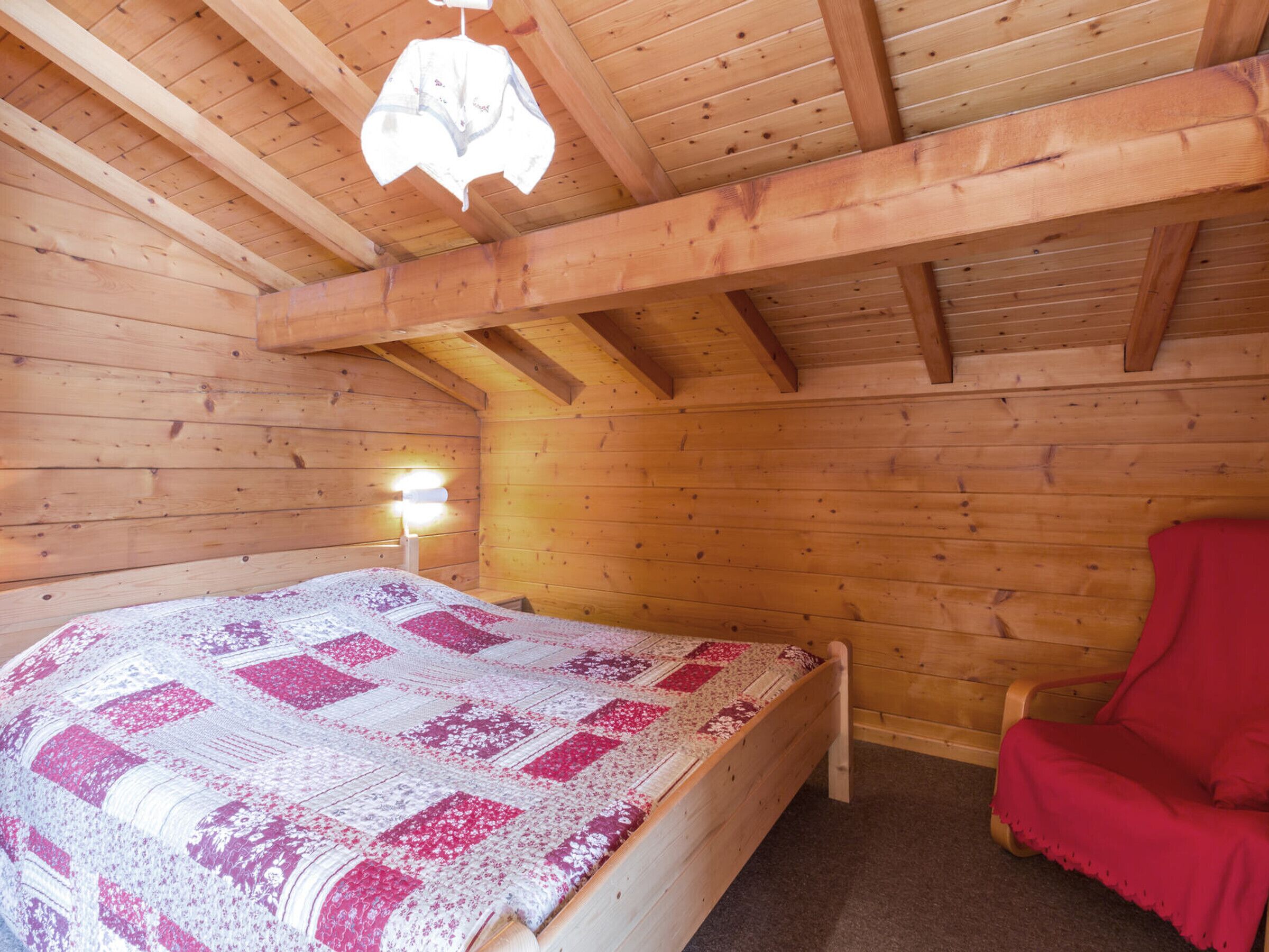 4 bedrooms, free WiFi, bed sheets