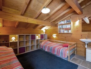 4 Schlafzimmer, kostenloses WLAN, Bettwäsche