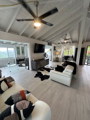 Smart TV, DVD player, books