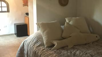 1 habitación, wifi y ropa de cama