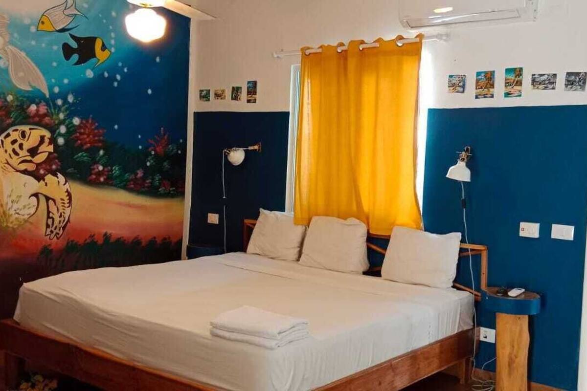 Superior Double Room, 1 King Bed, Ensuite, Pool View | Egyptian cotton sheets, premium bedding, individually decorated