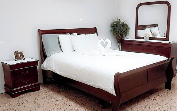 1 habitación, escritorio, wifi gratis y ropa de cama 