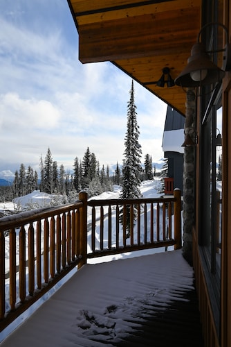 Hiihtää sisään / ulos chalet Big White Resortissa
