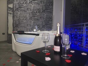 奢华双人房 | 按摩浴缸