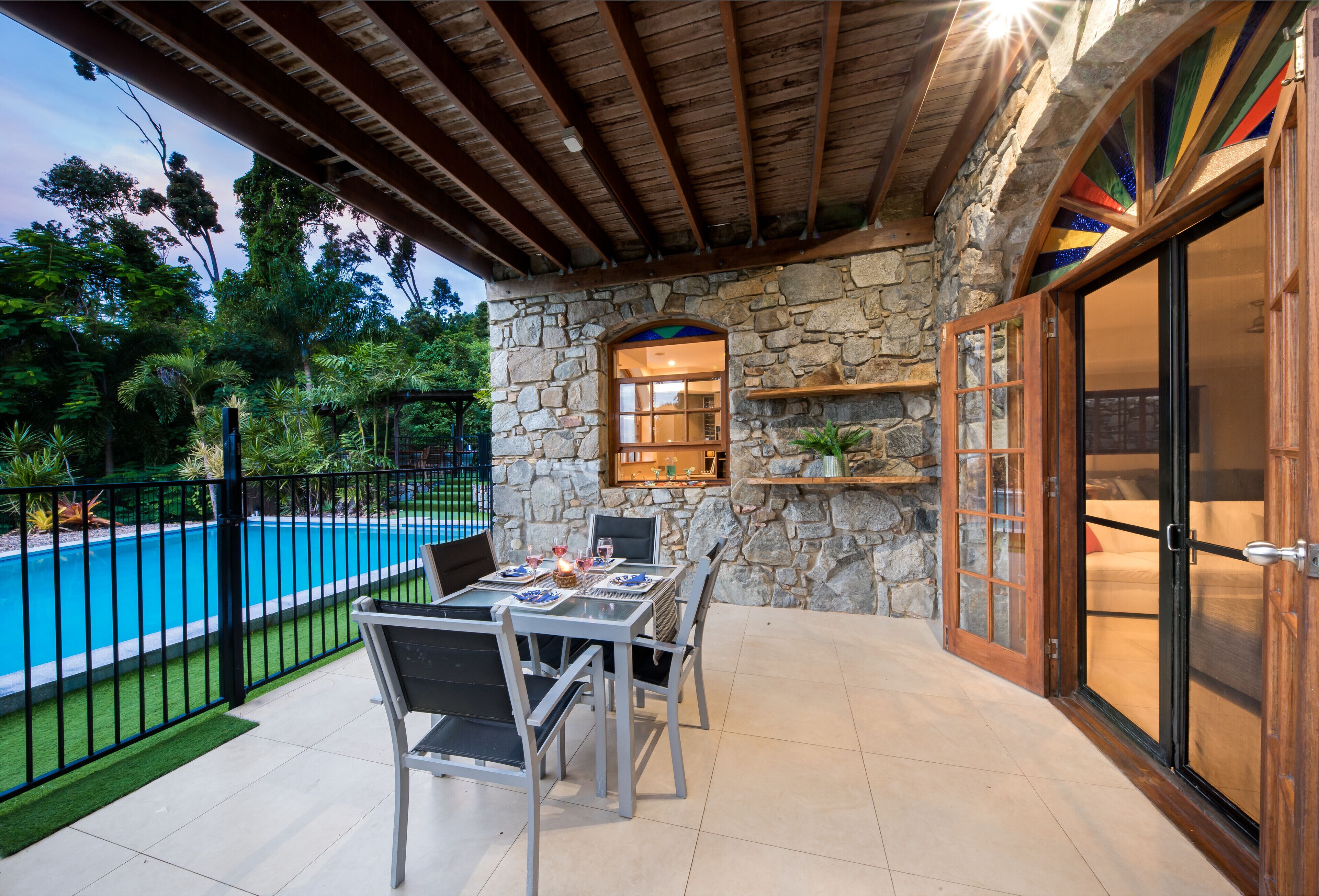 Private Stone House  — image 8